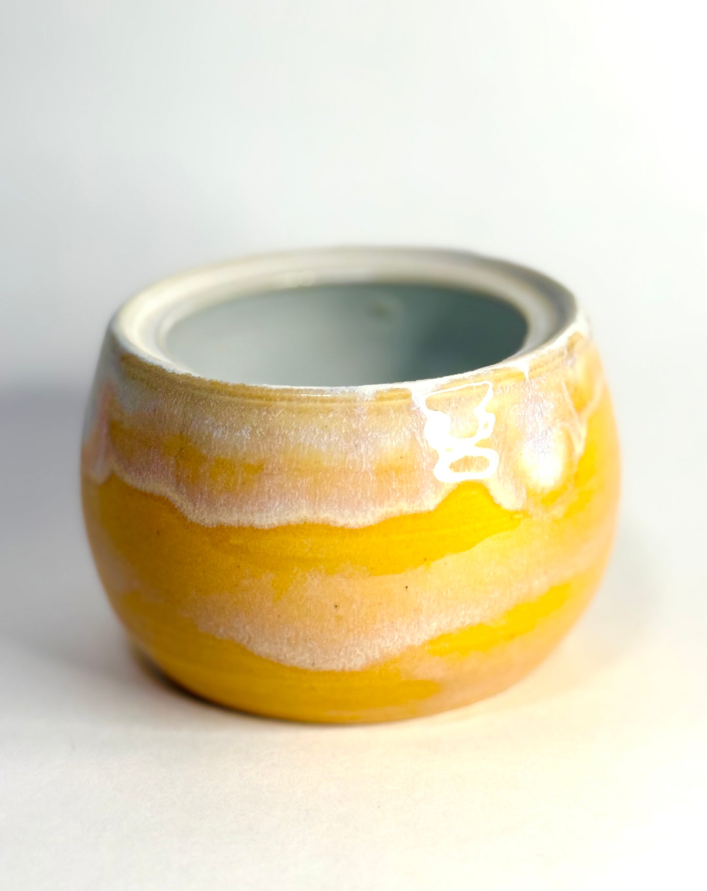 Round Vase
